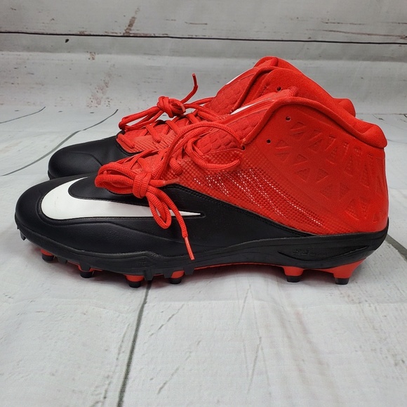 NWOT Nike football cleats - Picture 3 of 8